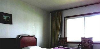 Mount Emei Jindingxiang Huaili Hotel