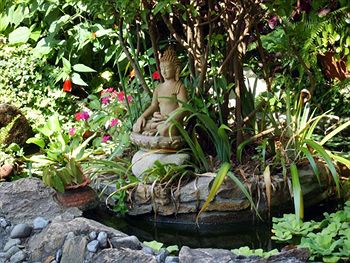 The Begnas Lake Resort & Villas