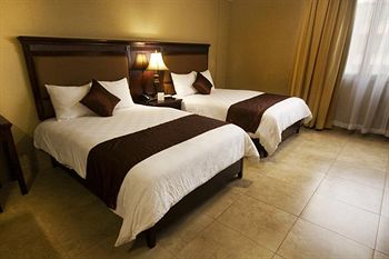 Hotel Expo Centro Zona Libre