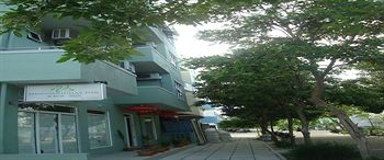 Huvandhumaa Inn