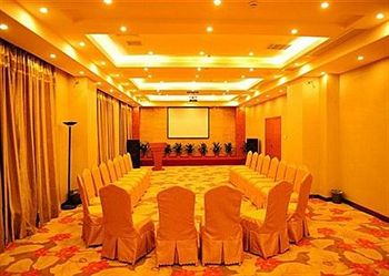 Nanchang Huayu New World Hotel