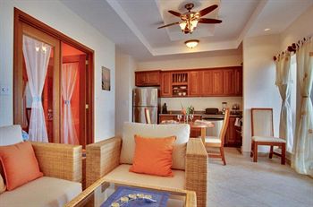 Grand Caribe Belize