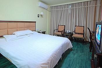 Fuzhou Tongyue Hotspring Hotel