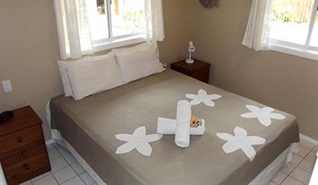 Manea Beach Villas