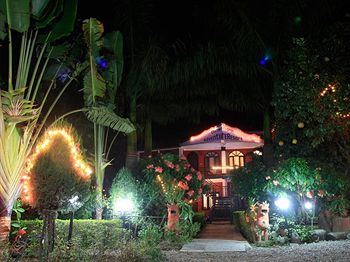Chitwan Adventure Resort
