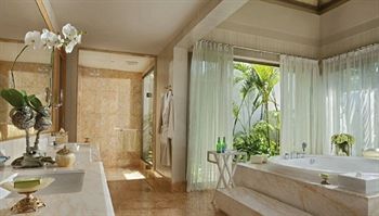 Mulia Villas