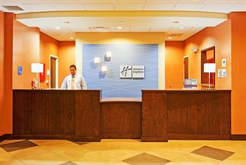 Holiday Inn Express Hotel & Suites Timmins