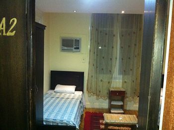 Tiba Midtown Hotel - Hostel