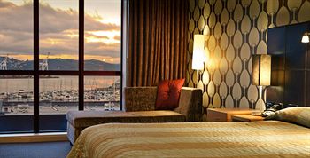 Museum Art Hotel Apartments