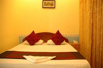 Golden River Palace Guesthouse