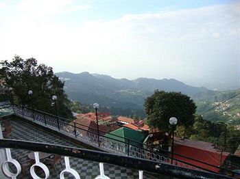 Hotel Mall Palace