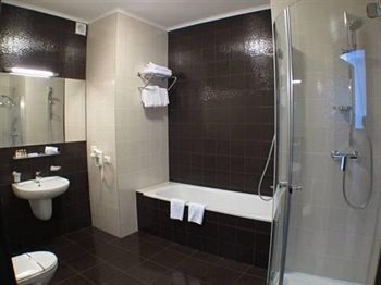 Aleksandrovskiy Hotel