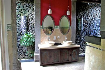 Bidadari Private Villas & Retreat
