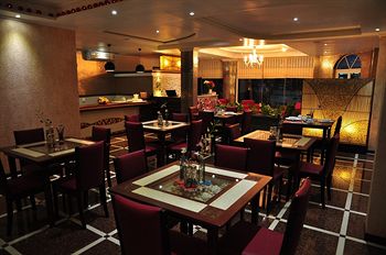 Le Vieux Nice Inn